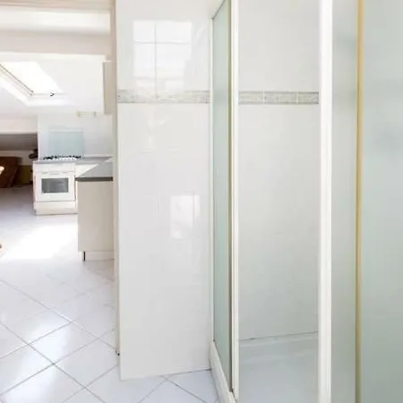 Appartamento Via Verdi - With Terrace In The Heart Of